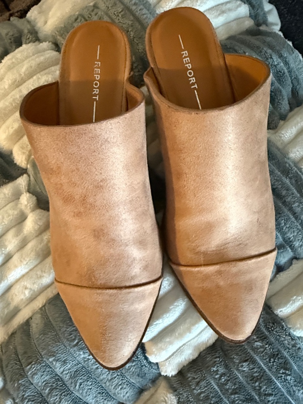 Report Toni Mule Heeled Bootie - Picture 2 of 9